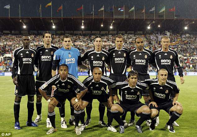 Real Madrid 2006/2007 retro Black Jersey